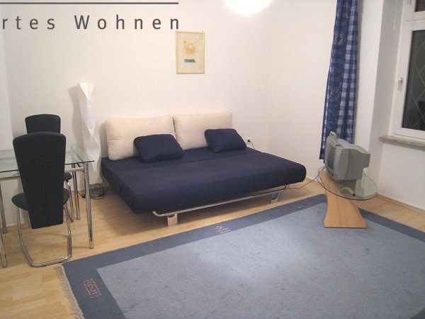 Frankfurt-Westend: 1  Zimmer, 17m², Zimmerweg, 340, Wohnen