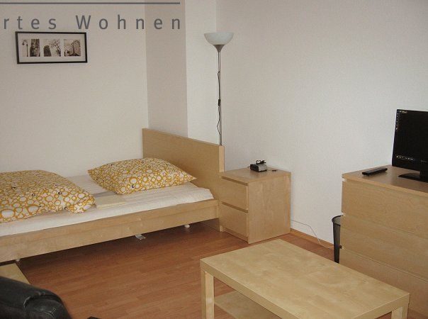 Frankfurt-Sachsenhausen (Nord): 1-Zi.  Wohnung, 29m², Willemerstr., 720, Wohnen