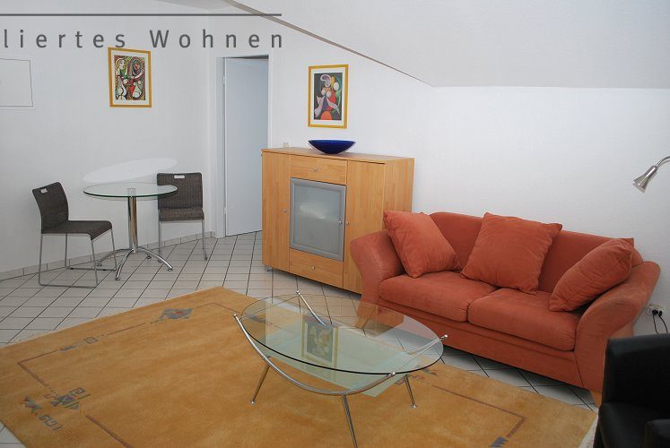 Frankfurt-Bockenheim: 2-Zi.  Wohnung, 38m², Landgrafenstr., 1.170, Wohnen