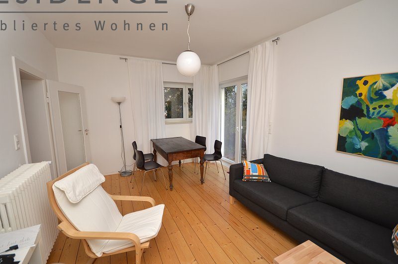: Haus mit 4 Zimmern, 95m², 1.800, Wohnen