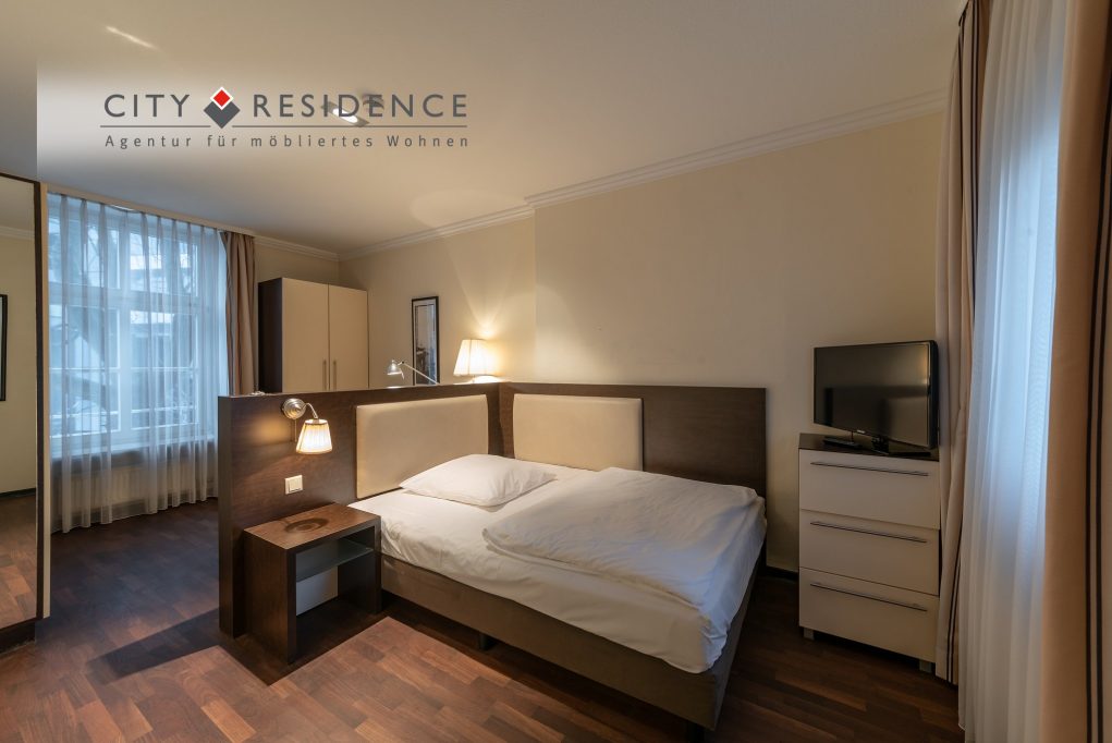 Frankfurt-Westend: 1-Zi.  Wohnung, 24m², Bettinastr. , 1.310, Wohnen