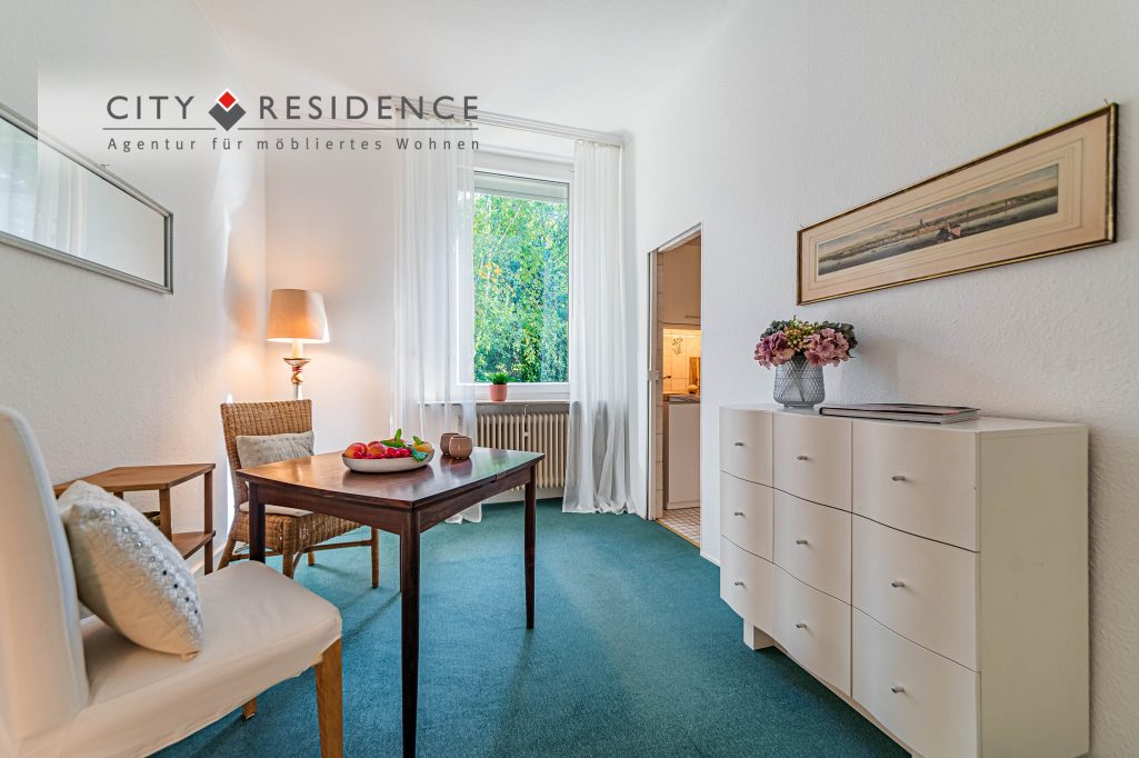 Frankfurt-Niederursel: 2-Zi.  Wohnung, 35m², Hohemarkstraße , 850, Wohnen